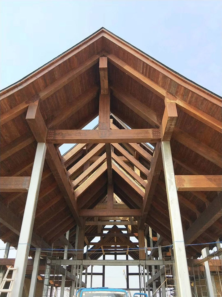 顺兴林防腐木胶合木工程